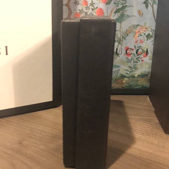 Gucci boxes sold individually. - Picture 3 of 8